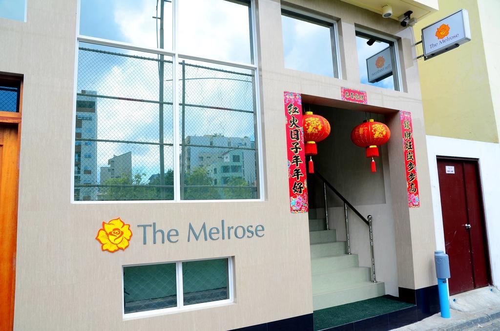 Отель The Melrose Мале Экстерьер фото
