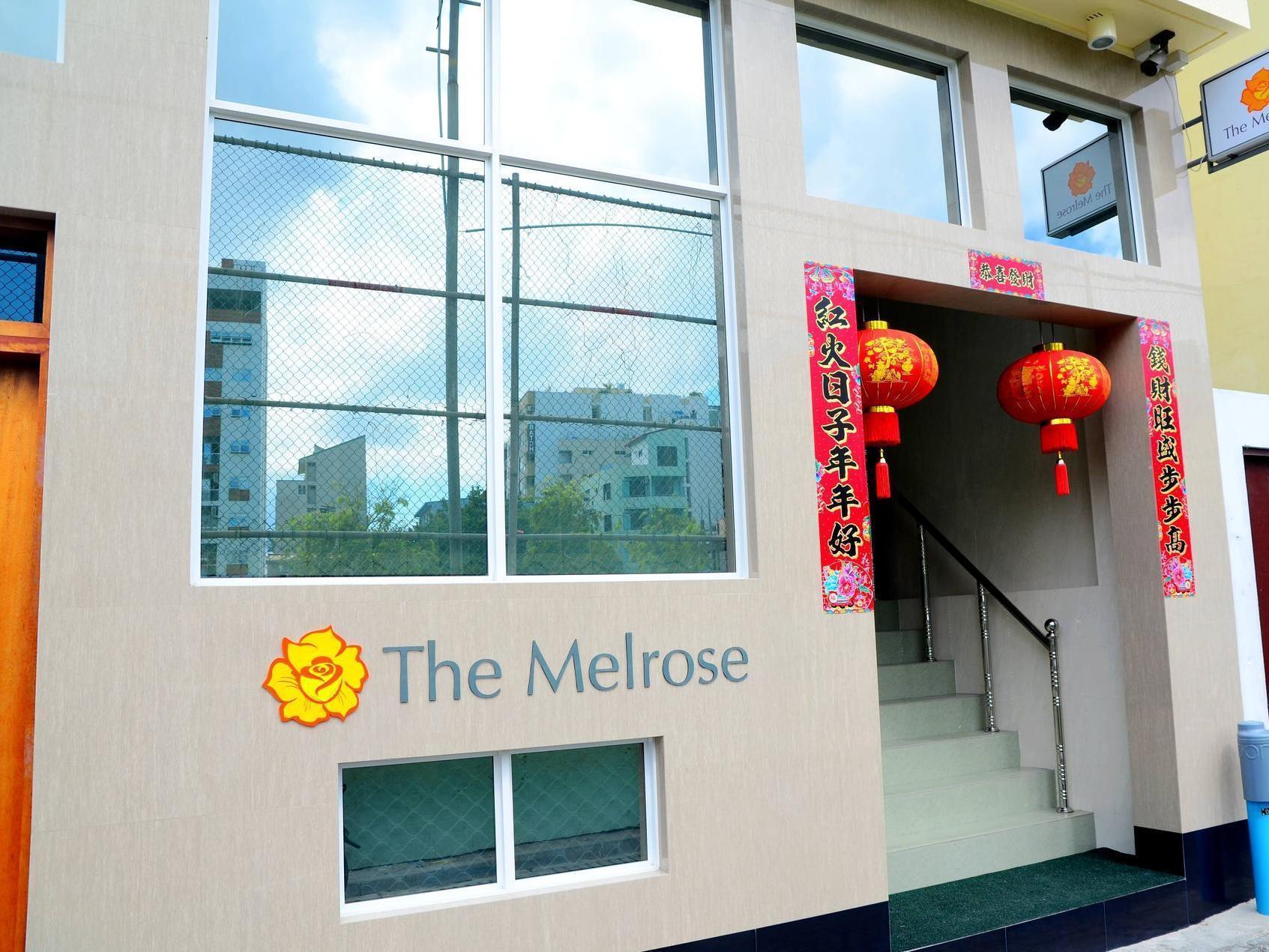 Отель The Melrose Мале Экстерьер фото